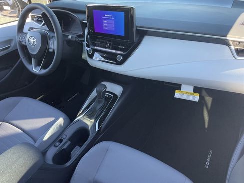 New 2026 Toyota Corolla SE image 25