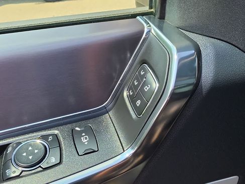 Used 2026 Ford F250 Platinum AWD/4WD image 28
