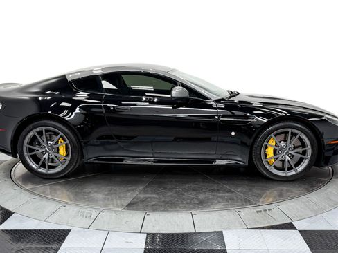 Used 2015 Aston Martin V8 Vantage GT RWD image 29