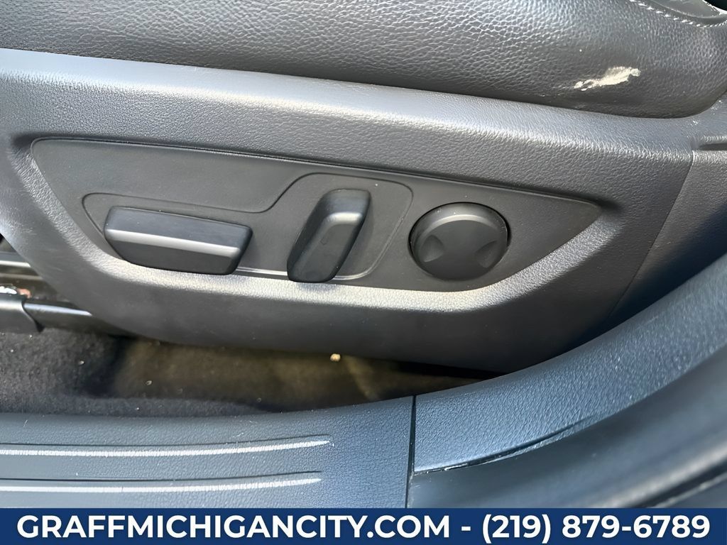 Used 2023 MAZDA CX-50 AWD 2.5 Turbo w/ Premium Pkg image 20