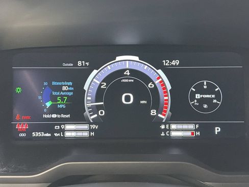 Used 2025 Toyota Tundra Platinum AWD/4WD image 29