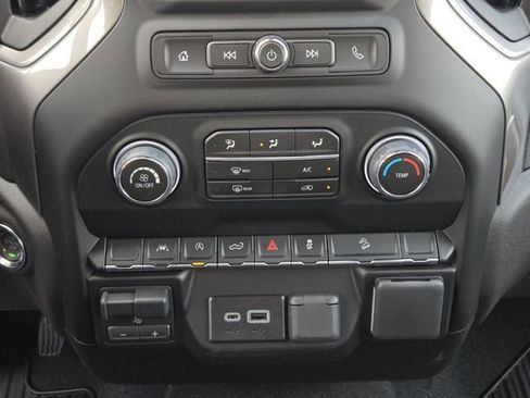New 2026 Chevrolet Silverado 1500 Custom Trail Boss AWD/4WD image 16