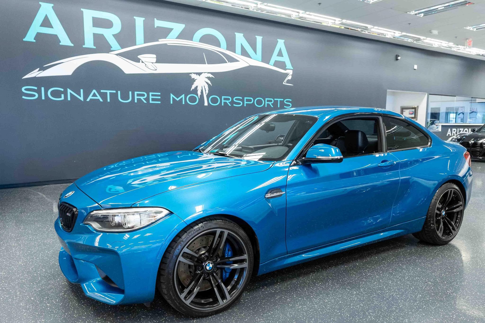 Used 2017 BMW M2 RWD image 1