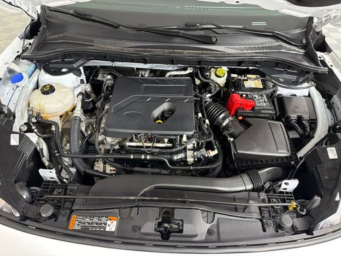 Used 2020 Ford Escape SE image 27