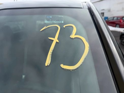 Used 2018 Ford F150 XLT image 32