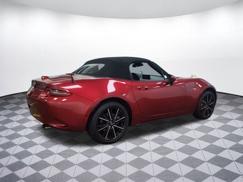 Used 2024 MAZDA MX-5 Miata Grand Touring image 8