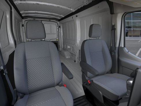 New 2026 Ford Transit 250 148 Medium Roof RWD image 10