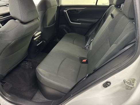 Used 2024 Toyota RAV4 LE AWD/4WD image 34
