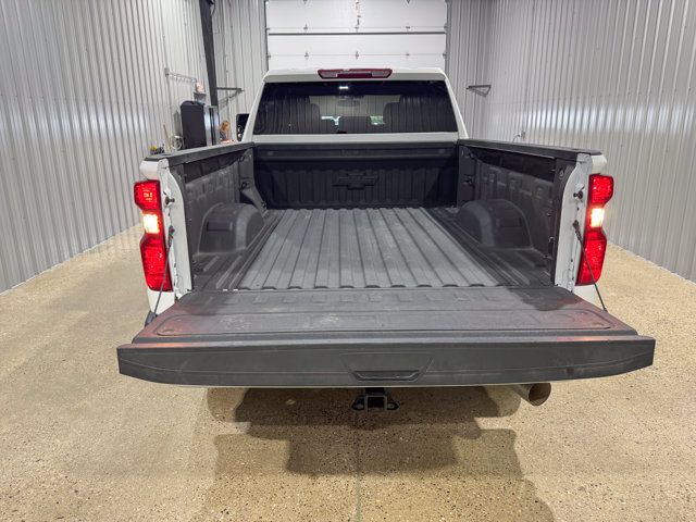 Used 2023 Chevrolet Silverado 2500 LT AWD/4WD image 5