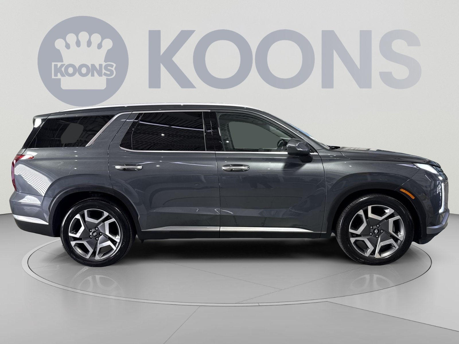 Used 2023 Hyundai Palisade Limited w/ Cargo Package AWD/4WD image 12