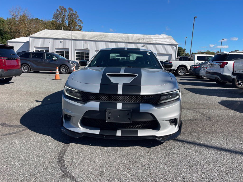 Used 2020 Dodge Charger R/T w/ Plus Group RWD image 8