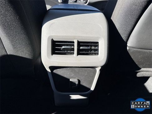 Used 2022 GMC Terrain SLE w/ Driver Convenience Package image 24