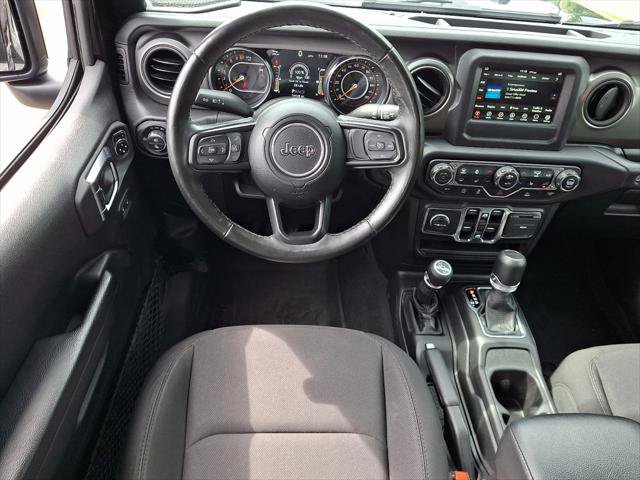 Certified 2023 Jeep Gladiator Sport AWD/4WD image 22