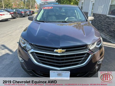 Used 2019 Chevrolet Equinox LS w/ LS Convenience Package AWD/4WD image 4