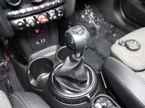 Used 2016 MINI Cooper S image 13