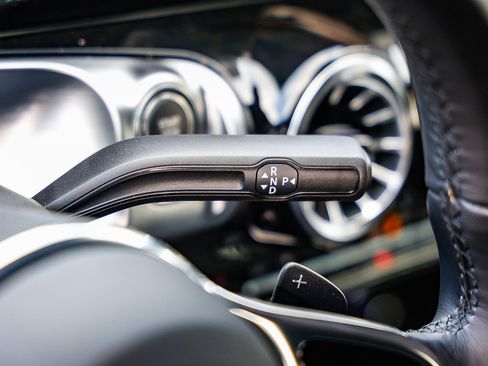 Used 2023 Mercedes-Benz EQB 350 4MATIC SUV image 20