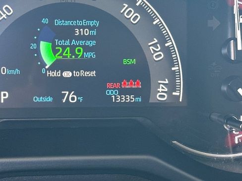Used 2025 Toyota RAV4 LE AWD/4WD image 29