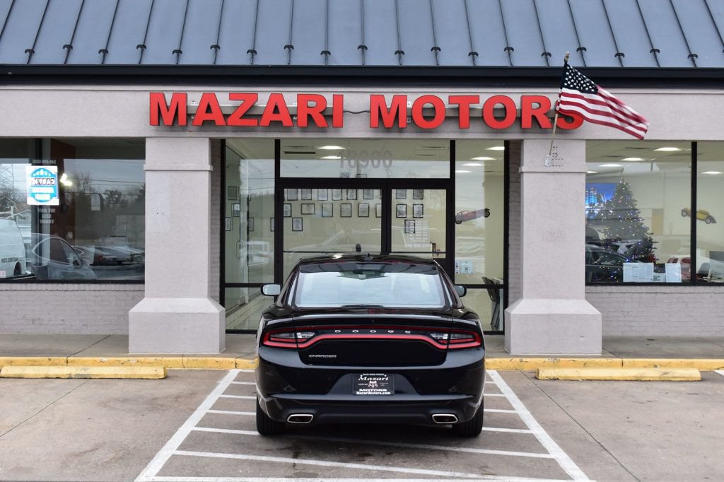 Used 2023 Dodge Charger SXT RWD image 10