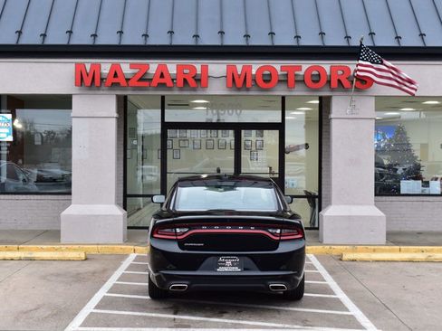 Used 2023 Dodge Charger SXT image 10