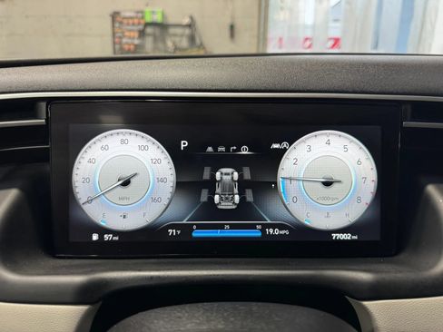 Used 2022 Hyundai Tucson Limited AWD/4WD image 9