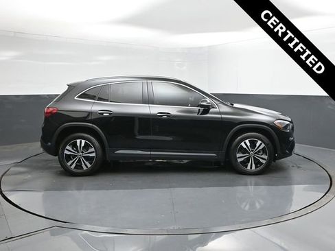 New 2025 Mercedes-Benz GLA 250 image 14