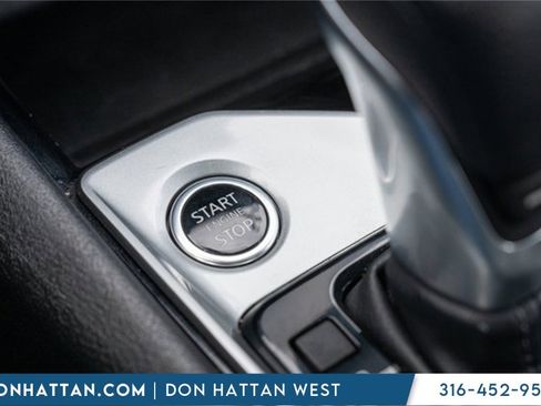 Used 2024 Nissan Altima 2.5 SV image 13