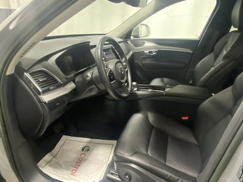 Certified 2023 Volvo XC90 B5 Core w/ Protection Package Premier image 10