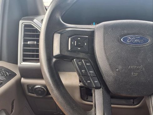 Used 2016 Ford F150 XLT RWD image 20