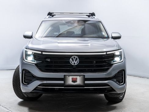 Used 2024 Volkswagen Atlas SEL Premium R-Line image 10