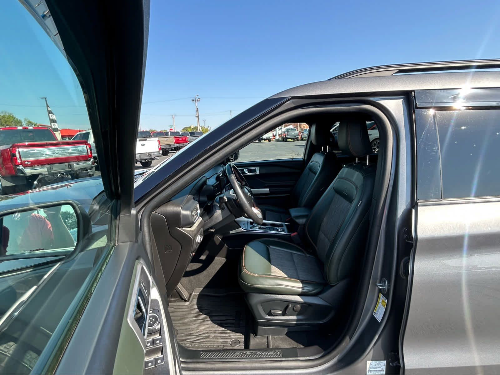 Used 2022 Ford Explorer Timberline AWD/4WD image 16