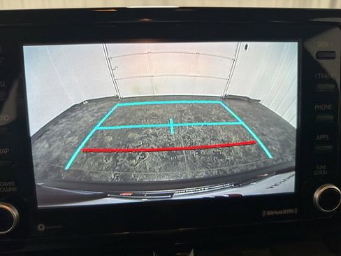 Used 2022 Toyota Corolla LE FWD image 18