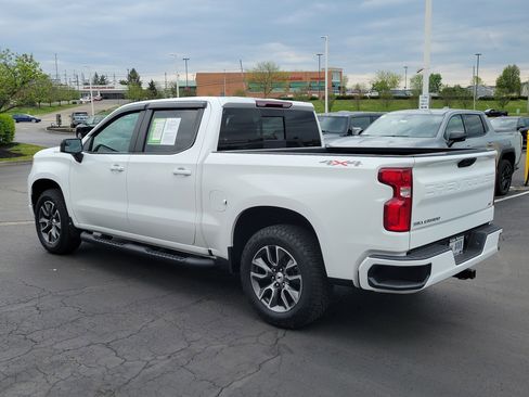 Used 2025 Chevrolet Silverado 1500 RST w/ Convenience Package II image 3