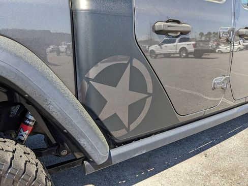 Used 2021 Jeep Gladiator Rubicon w/ LED Lighting Group image 24