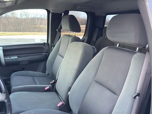 Used 2009 Chevrolet Silverado 1500 LT w/ Power Pack Plus AWD/4WD image 19