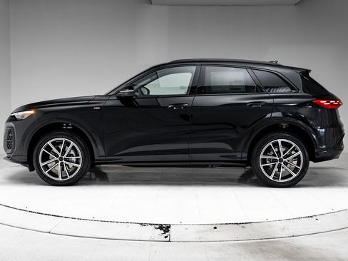 New 2026 Audi Q5 Premium Plus AWD/4WD image 2