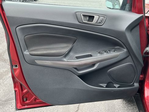 Used 2020 Ford EcoSport SE image 16
