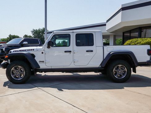 Used 2023 Jeep Gladiator Rubicon w/ Cold Weather Group AWD/4WD image 5