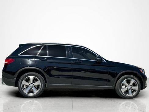 Used 2017 Mercedes-Benz GLC 300 image 6