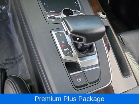 Used 2018 Audi Q5 2.0T Premium Plus w/ Premium Plus Package image 32
