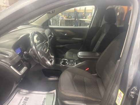 Used 2019 GMC Terrain SLE w/ Driver Convenience Package image 17