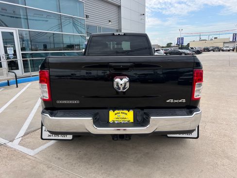 Used 2020 RAM 3500 Big Horn w/ Level 1 Equipment Group AWD/4WD image 4
