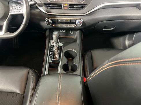 Used 2022 Nissan Altima 2.5 SR image 17