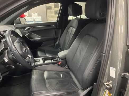 Used 2020 Audi Q3 2.0T Premium image 10