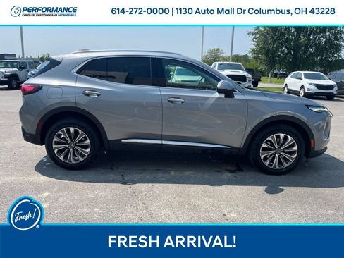 Used 2024 Buick Envision Preferred AWD/4WD image 3