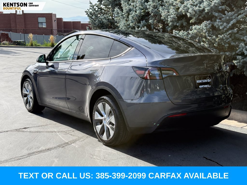 Used 2023 Tesla Model Y Long Range AWD/4WD image 5