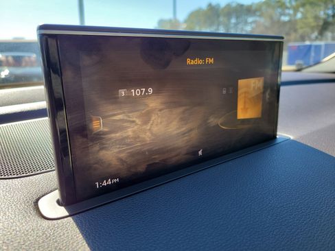 Used 2017 Audi Q7 3.0T Premium Plus image 27