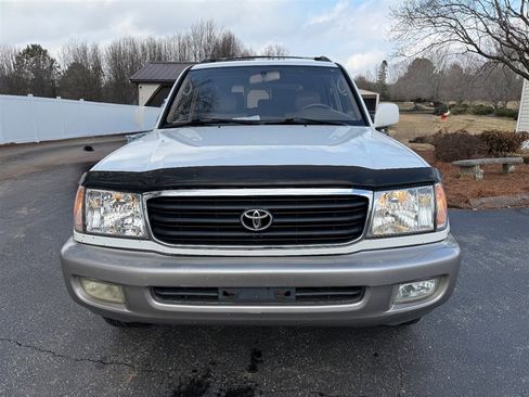 Used 1998 Toyota Land Cruiser image 3