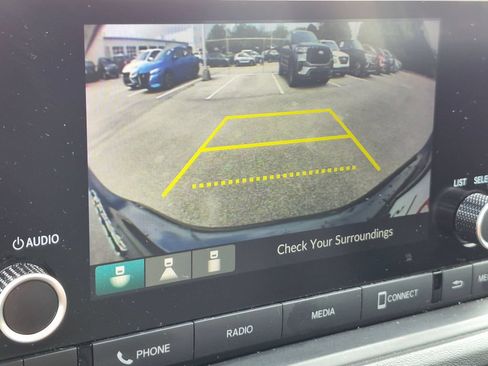 Used 2025 Honda Accord LX image 17
