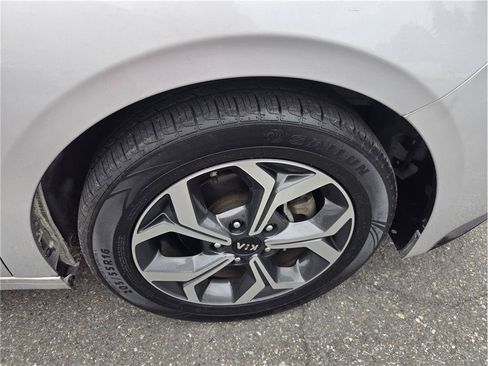 Used 2021 Kia Forte LXS FWD image 50