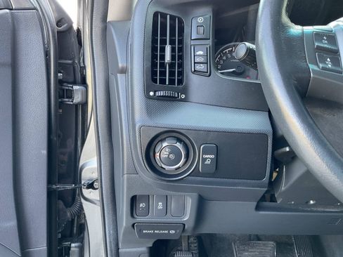 Used 2011 Honda Ridgeline RTL image 16